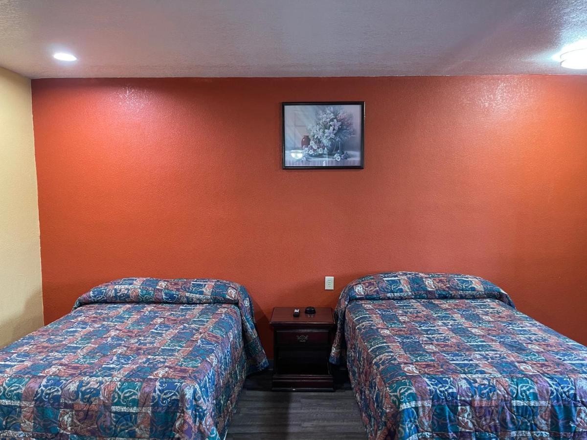 Kenwood Court Motel Wilson Εξωτερικό φωτογραφία